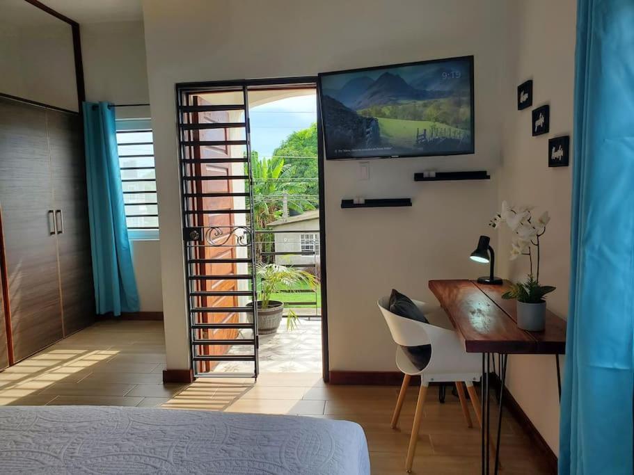 'The Solace' New Luxury Modern 1Bed 1Bath Apt. Portmore Dış mekan fotoğraf