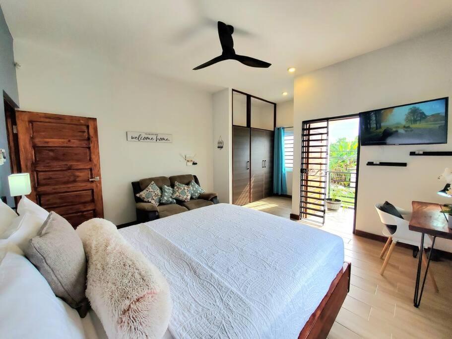 'The Solace' New Luxury Modern 1Bed 1Bath Apt. Portmore Dış mekan fotoğraf