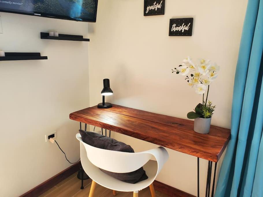 'The Solace' New Luxury Modern 1Bed 1Bath Apt. Portmore Dış mekan fotoğraf